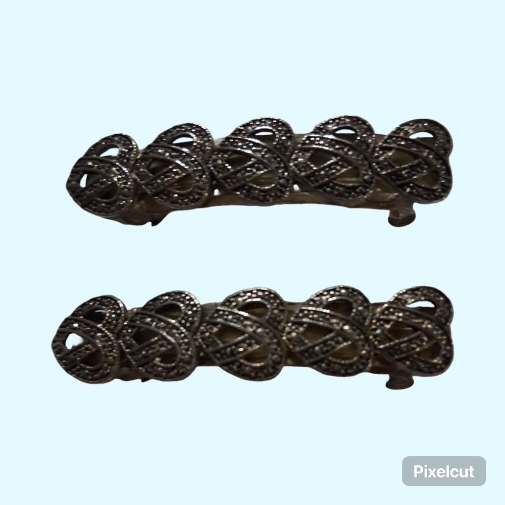 Elegant Silver-Tone Filigree Hair Clips - Pair
